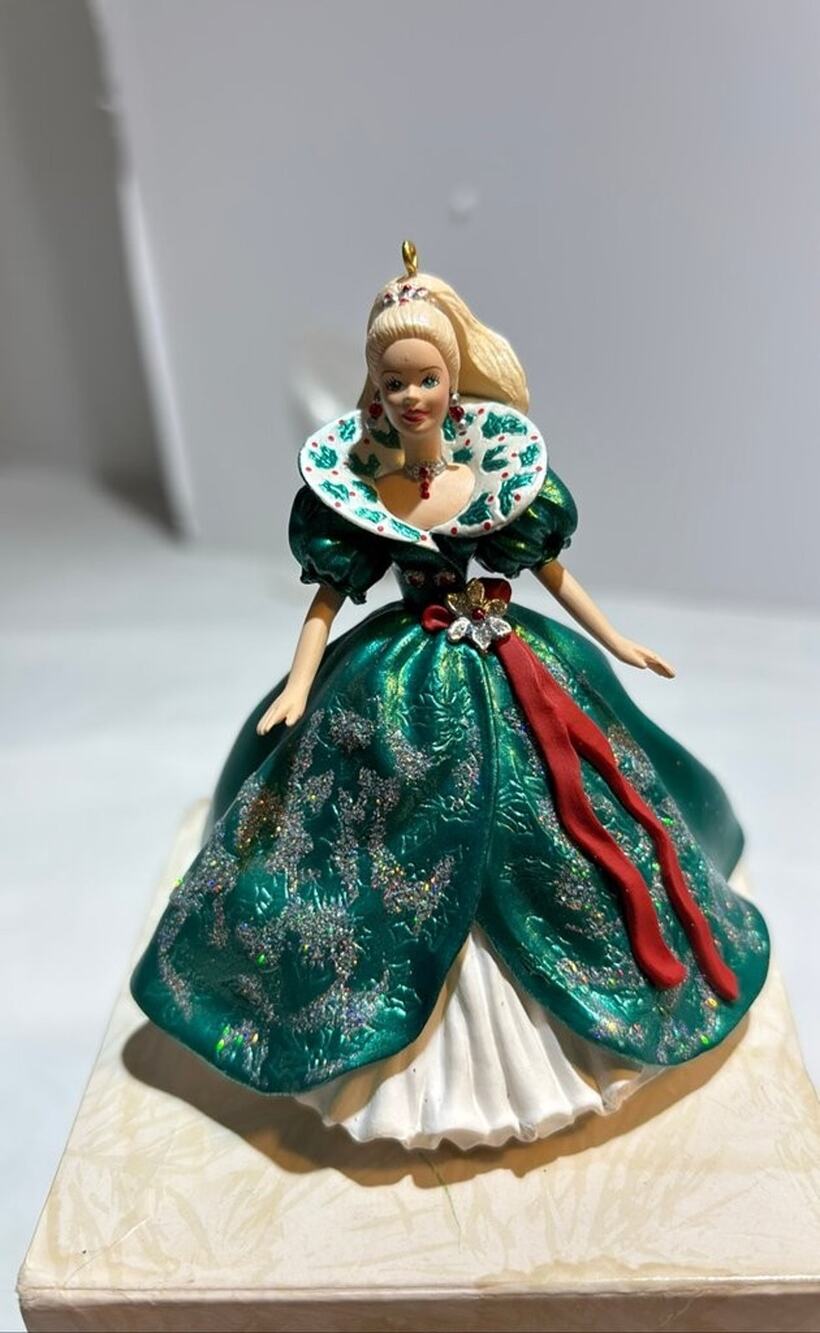 Hallmark Keepsake Ornament Holiday Barbie